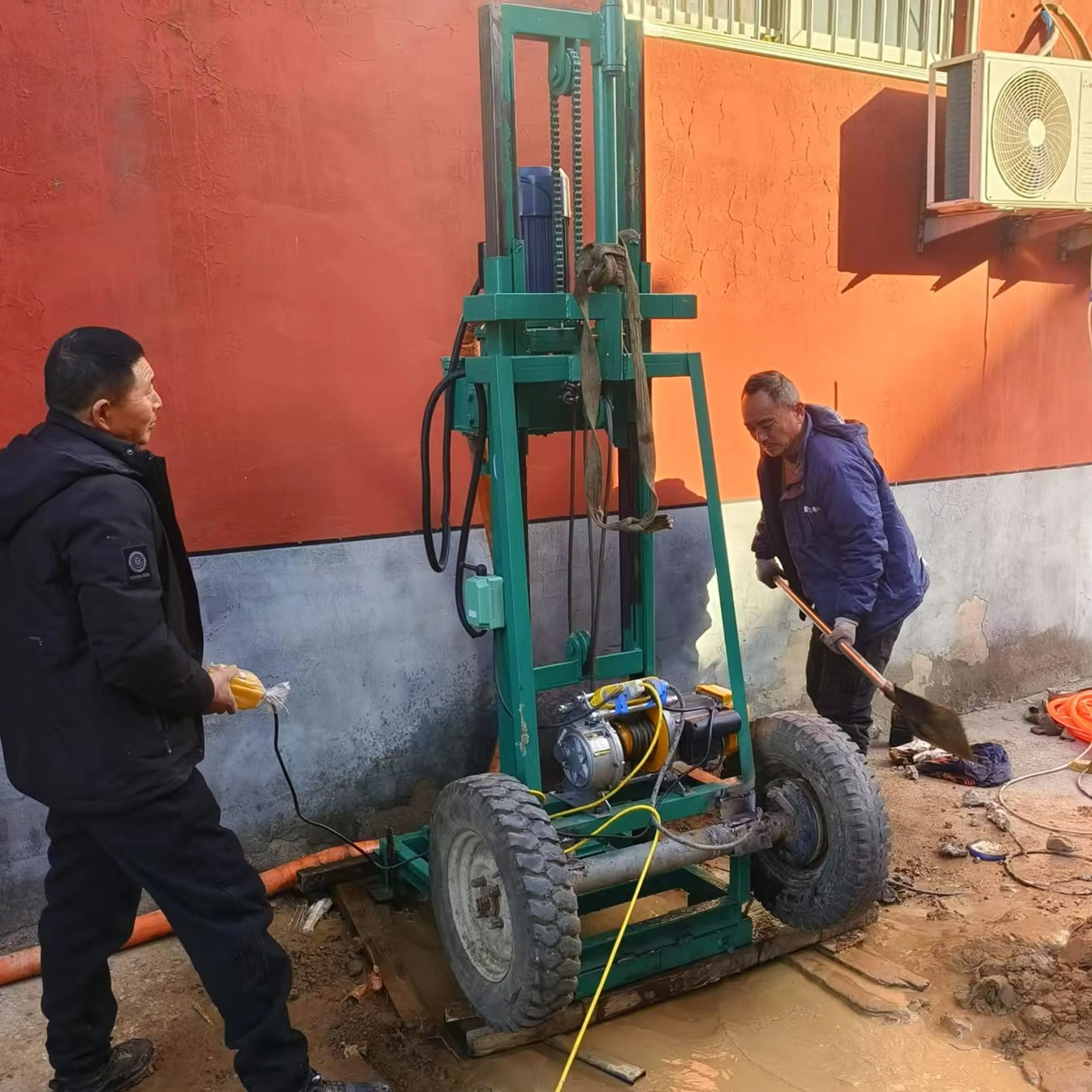 20253KW الشركة المصنعة الكهربائية المحمولة سعر بيع جهاز حفر آبار المياه بطول 150 مترًا