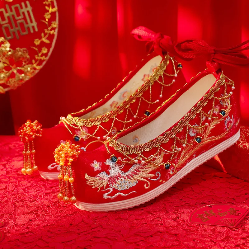 

Туфли для китайской традиционной одежды Хань, женские свадебные туфли Xiuhe, красные бархатные, теплые, на высоком каблуке