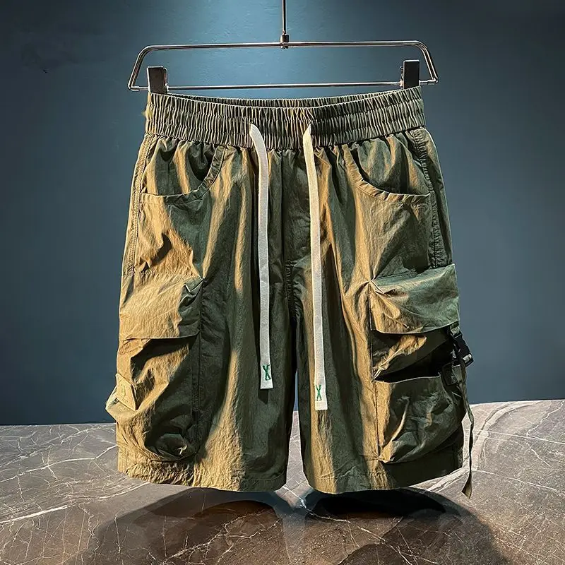 Calça com cordão solta masculina, shorts com cordão, estilo fino, preta, confortável, com tudo a combinar, bolso grande, verão