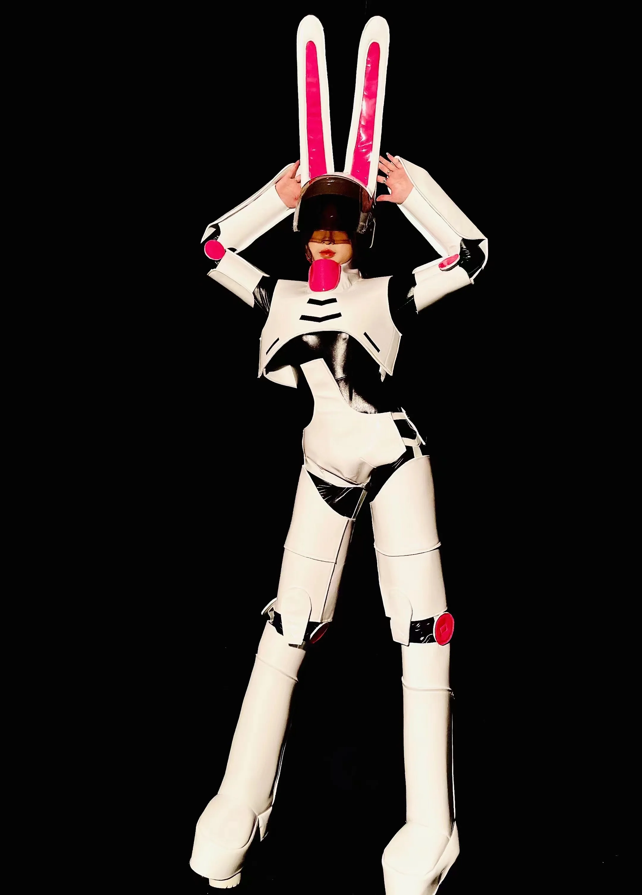 2025 technologia wyczucie królika zbroja Halloween ubrania typu Cosplay Gogo strój tancerza impreza w klubie nocnym Drag Queen kostium sceniczny yj281