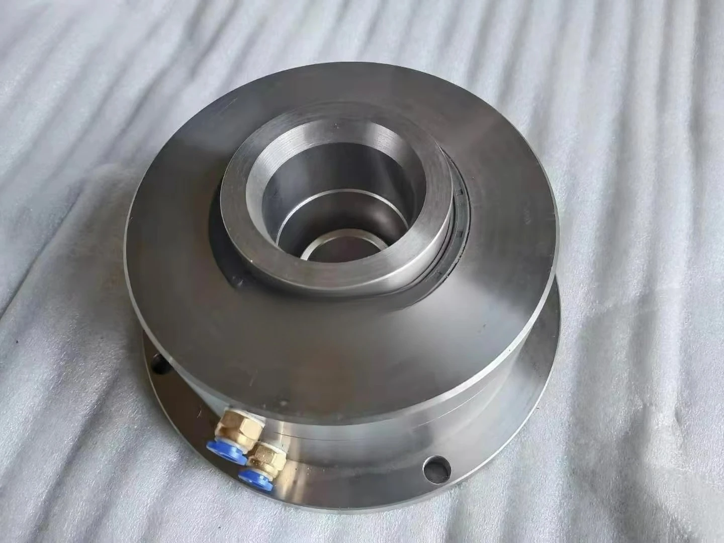 Pneumatic Chuck Sea…