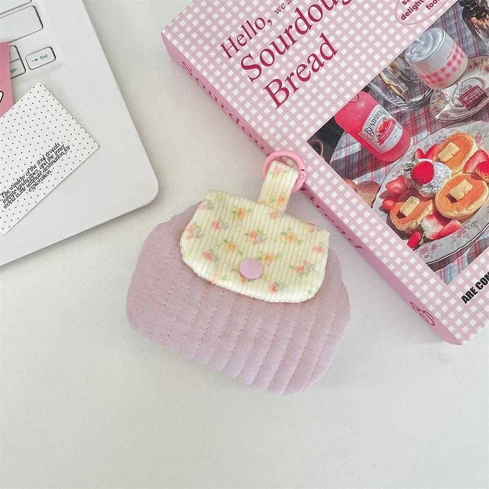 Polka Dots Quilted Earphone Storage Bag Lightweight Contrast Color Mini Snap Button Coin Purse Quilted Portable