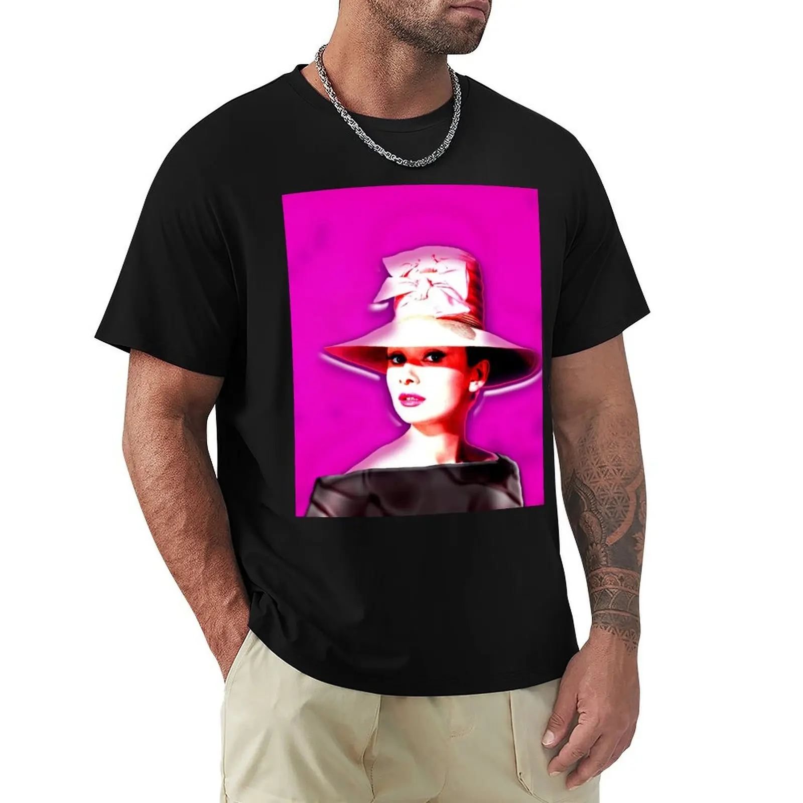 

Audrey hepburn T-Shirt Work Short Sleeve Cotton Top