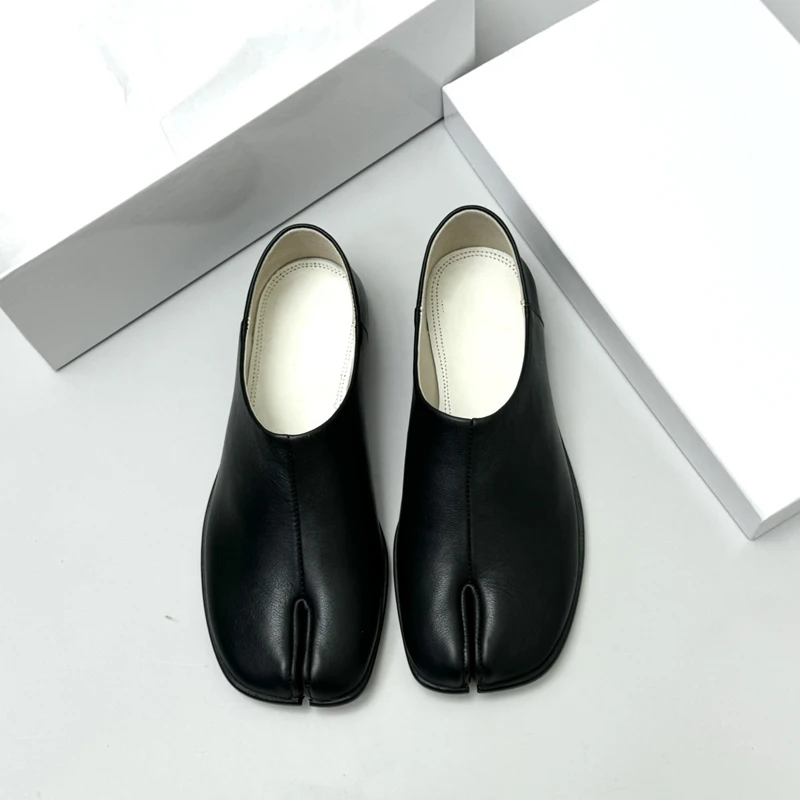 Classic Low Heel Slip On Loafers Flat Women Shoes New Arrival Split Toe Shoes High Quality Real Leather Mary Jane Platform Shoes