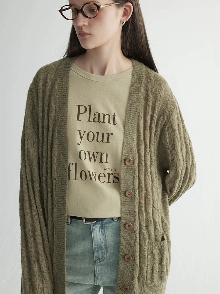 

Spring Overture Haverice Restaurant Knitted Sweater with Bone Button Mixed Wool And Cashmere Loose Fit V-Neck Long Sleeve