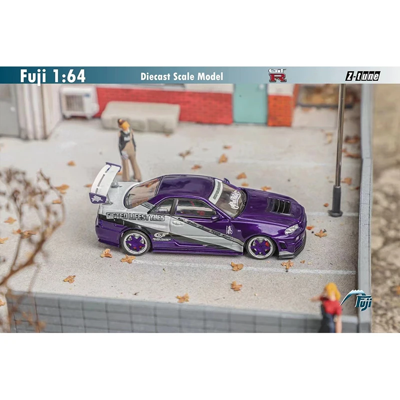 Fuji In Stock 1:64 Skyline GTR R34 Z Tune CRS Dark Green Gifted Purple Diecast Diorama Car Model Collection Miniature Toys