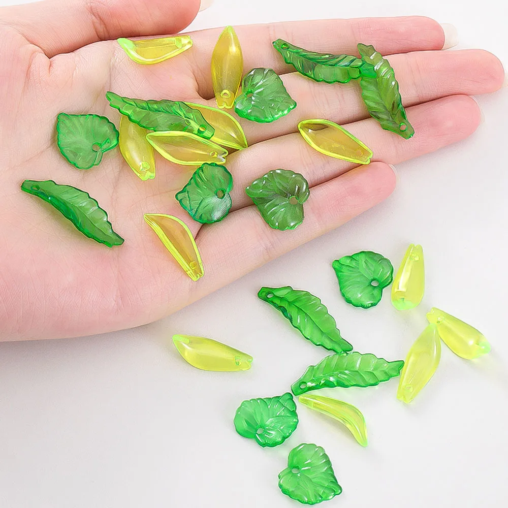 50pcs Acrylic Plastic Multi Style Green Leaf Pendant Partition Bead for DIY Earrings Plant Pendant Jewelry Making Supplies