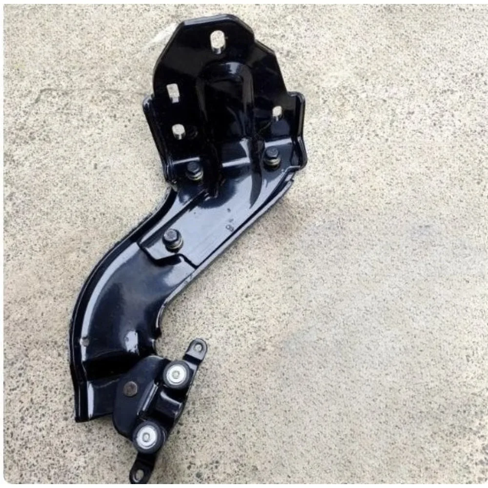 

C00341597 Middle Door Pulley Hinge Upper Slide Lower Are for Maxus G10