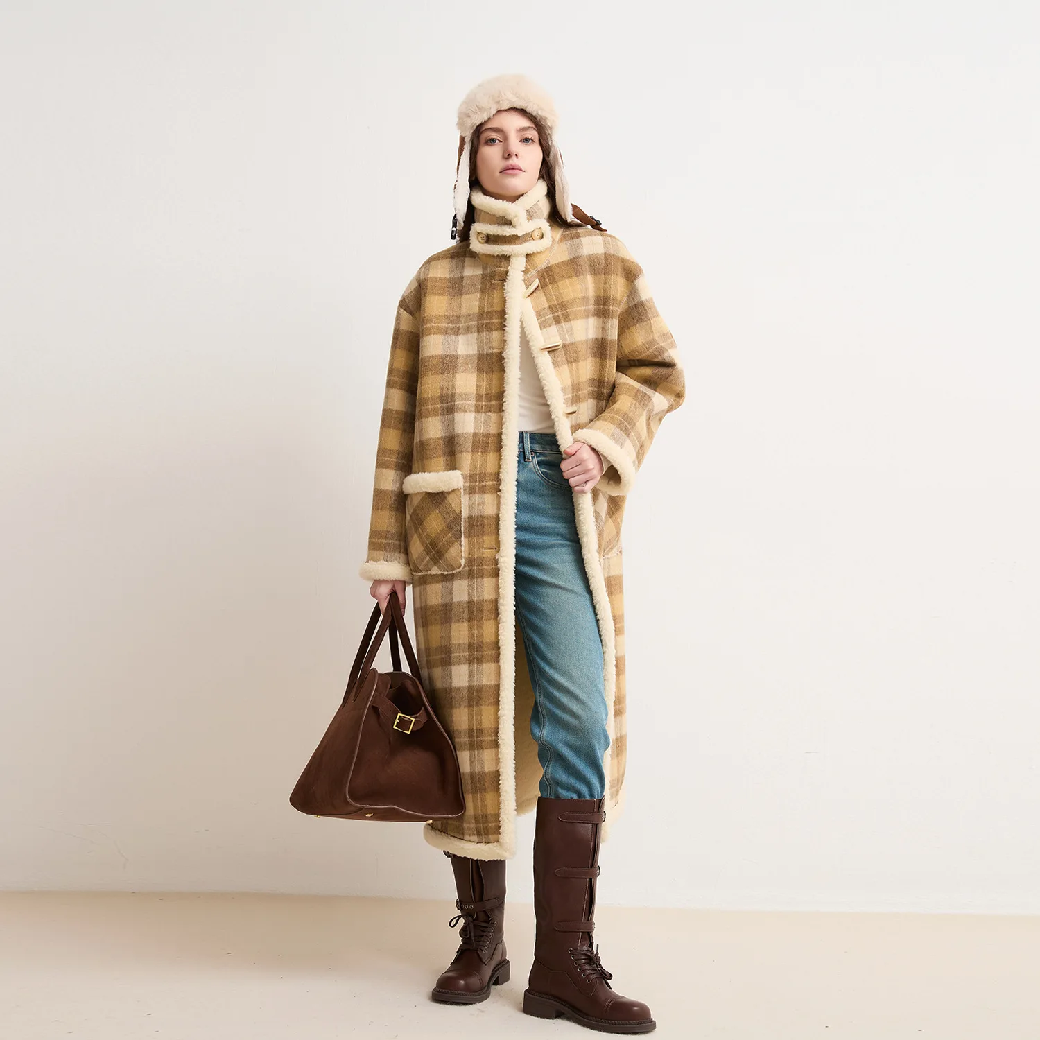 

2025 Winter Thick Eco Faux Shearling Coat Loose Fit Plaid Stand Collar Mid Long Retro Outwear