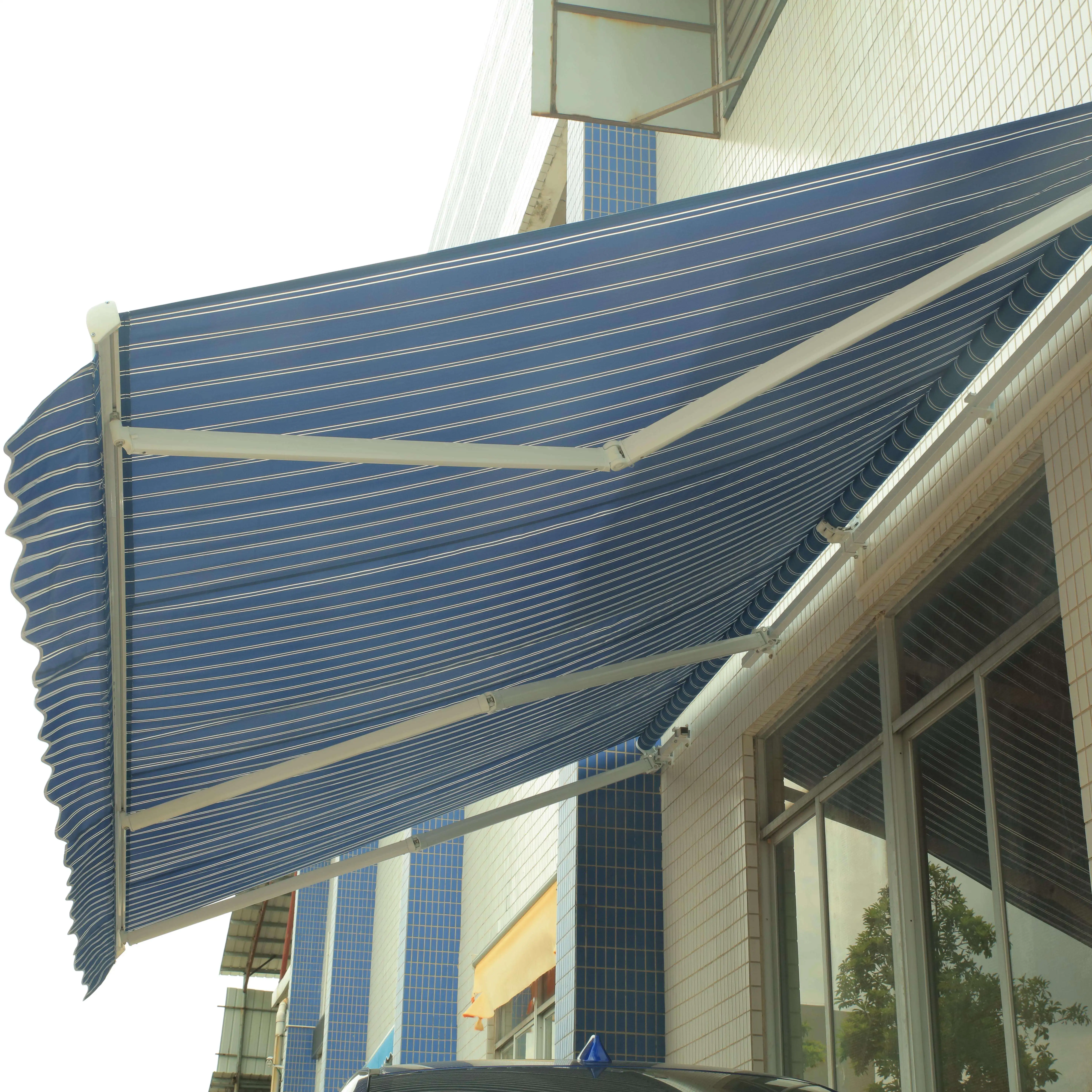Wholesale Factory Price Patio Motorized Shade Extended Long Retractable Awning Awning Front Garden Canopy Windproof Awnings