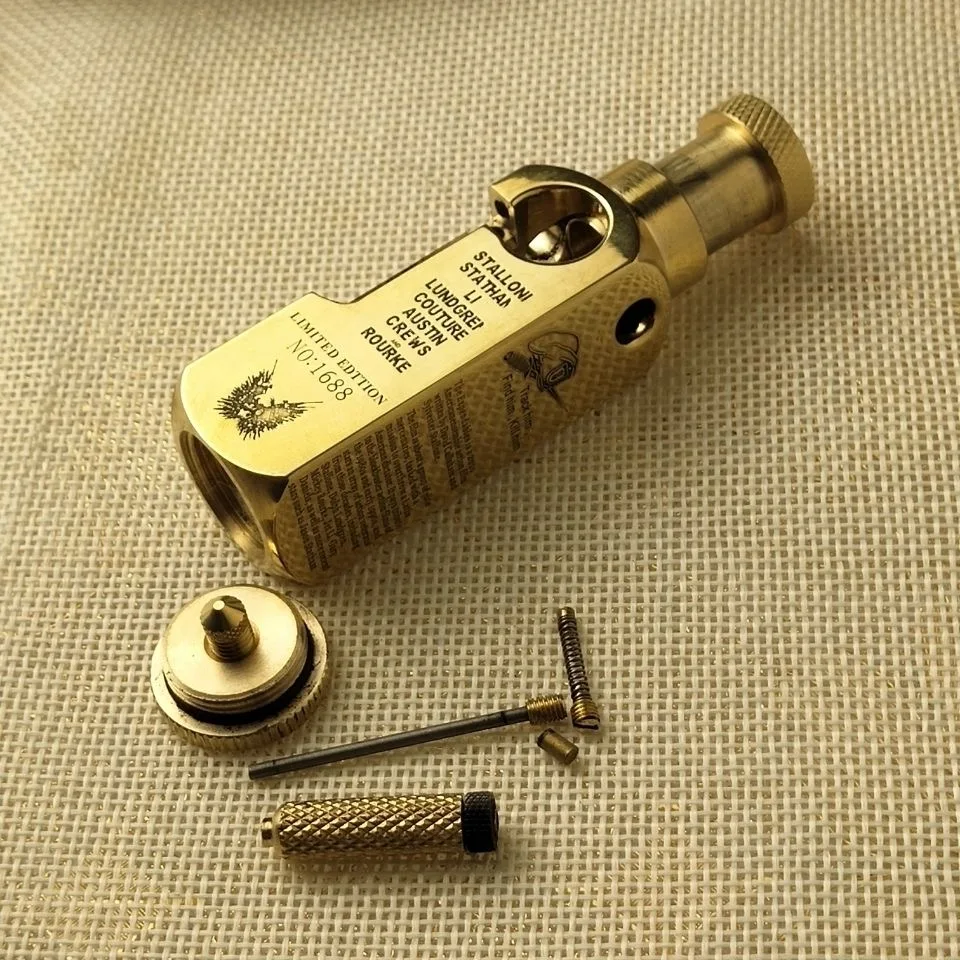 

2025 new Hand-Made Brass Carved Trench butane Lighter Flamidor Heavy Vintage butane lighters Men's Smoking Gifts Collection