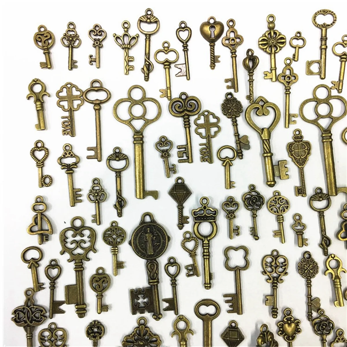 125Pcs Mix Metal Retro Antique Brass Vintage Bronze Old Looking Decorative Key Steampunk Charms Pendant Jewelry DIY