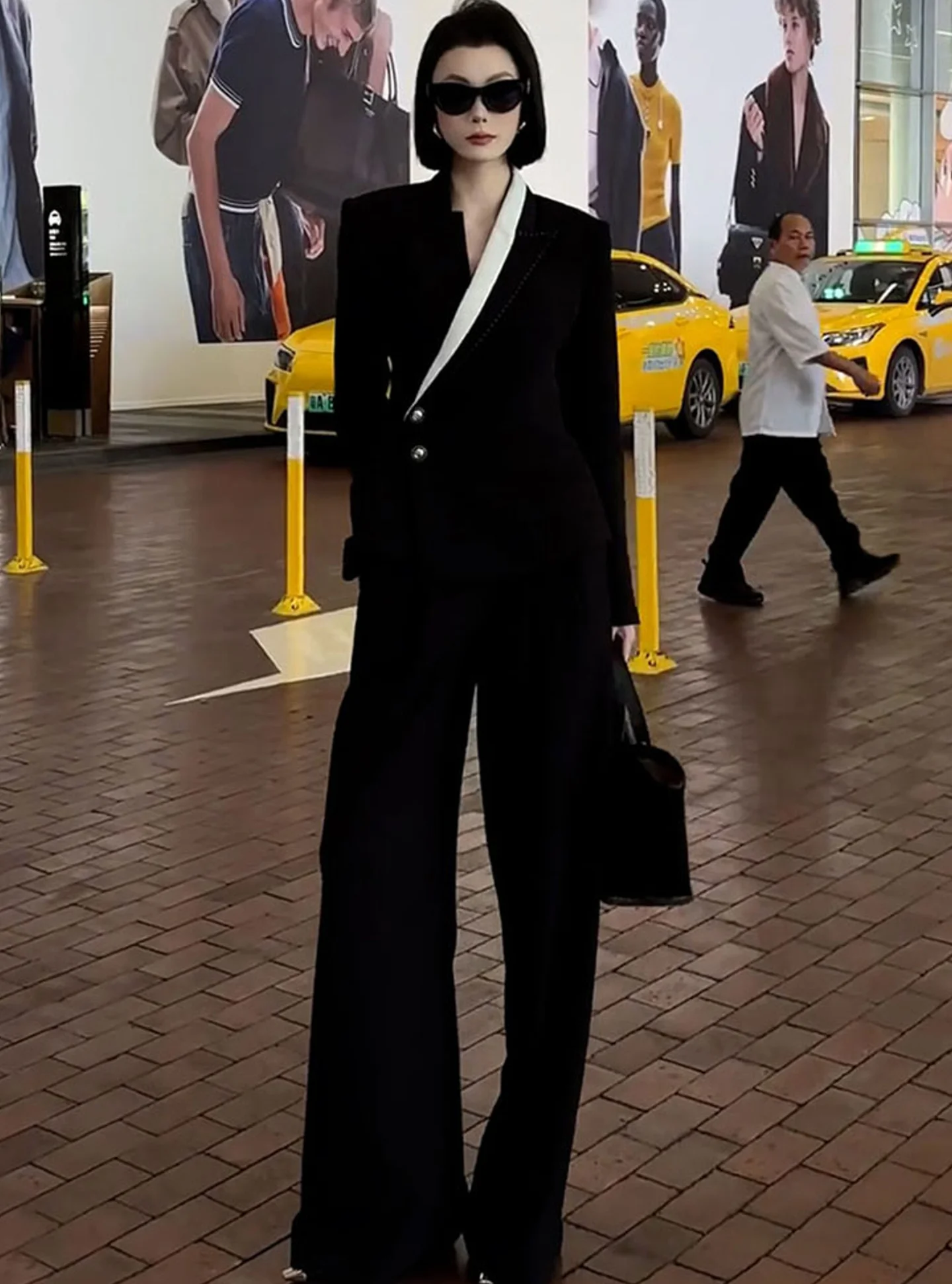 

Костюм Ele Bla, широкие брюки, комплект из двух предметов, уникальный морской весенний женский повседневный комплект для осеннего сезона