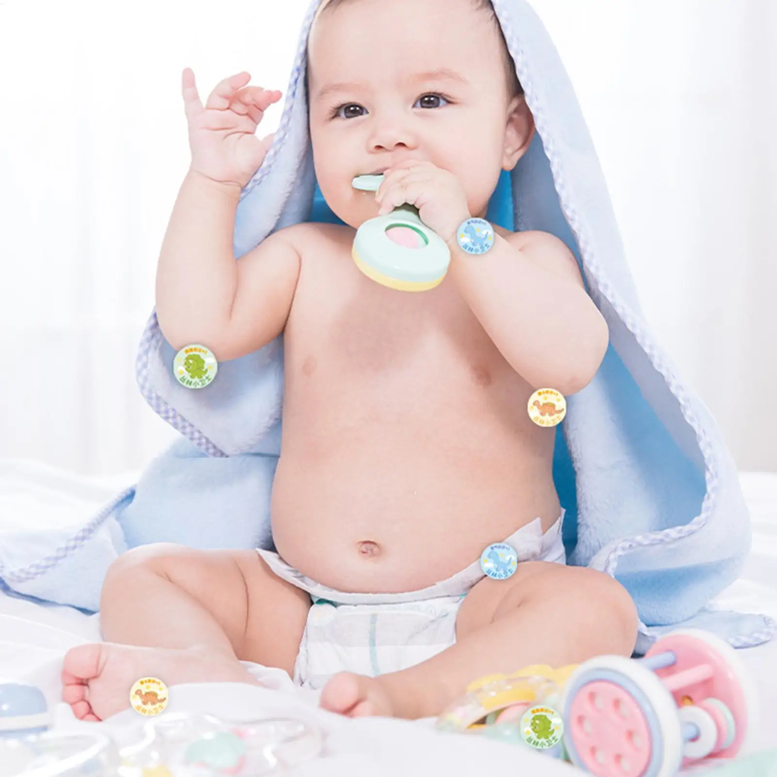 ملصقات تخفيف الحكة 36 قطعة ملصقات مضادة للحكة سريعة المفعول وتدوم طويلاً وسادة مهدئة لوازم تصميم كرتوني لرعاية الأطفال الصغار