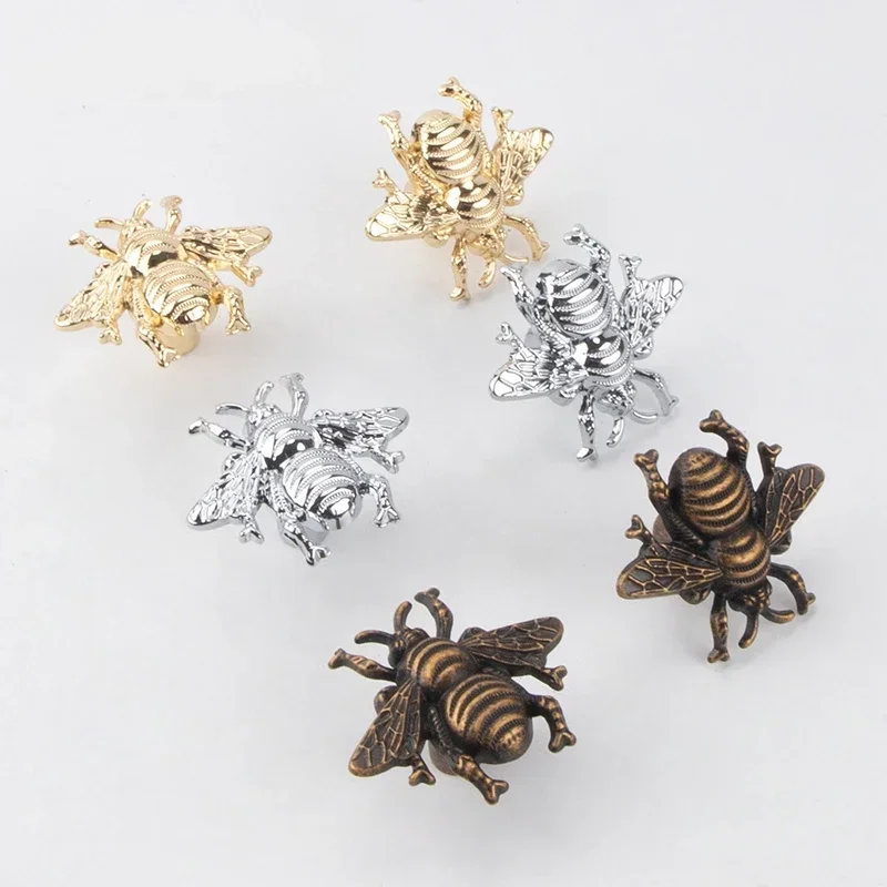 Amerikanischer Retro-Bronze-Zuggriff, minimalistischer moderner goldener Insekten-Schubladenknopf, silberner Bienen-Griff für Küchenschränke – Detail 18