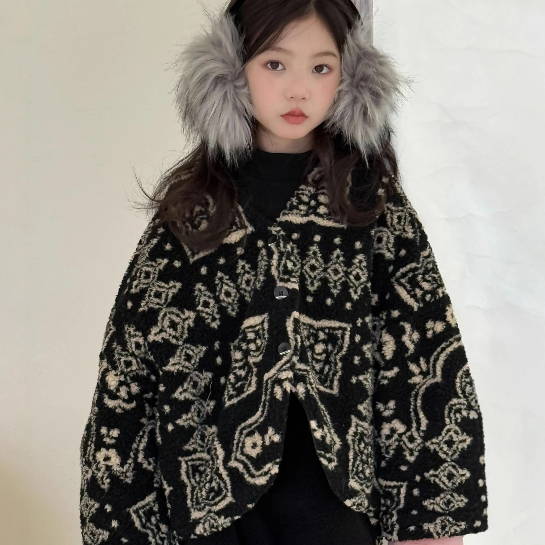 Girls Suit 2025 Autumn and Winter New Childrens Clothing Korean Girl Baby Fashion Design Feeling Fur Integrated Cotton Jacket