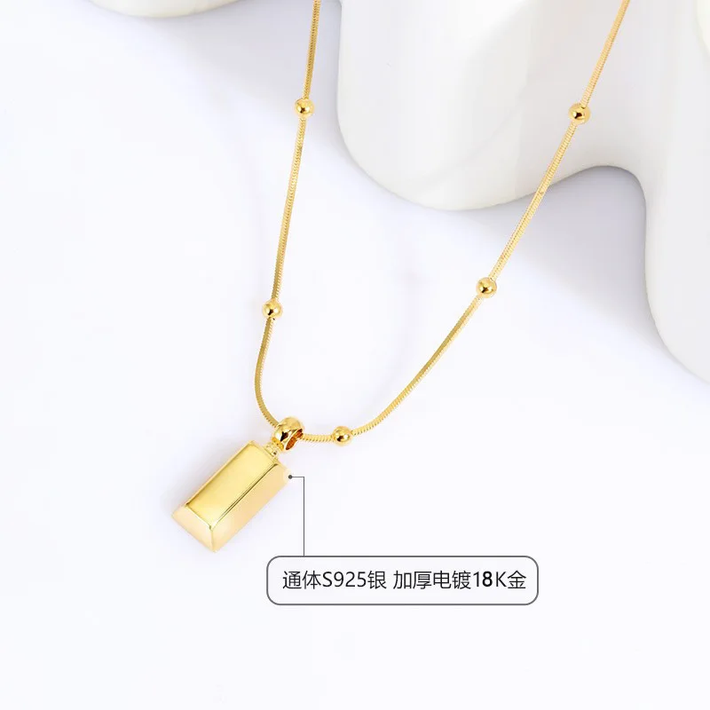 925 sterling silver necklace, gold-plated snake bone chain, gold brick pendant, niche design, versatile accessory