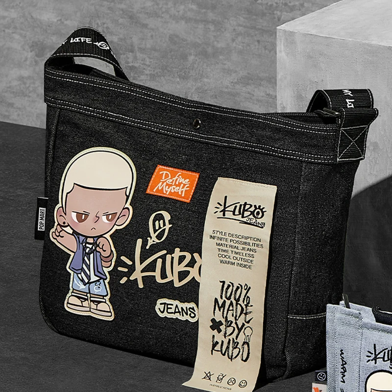 POP MART KUBO JEANS SERIES - Messenger Bag