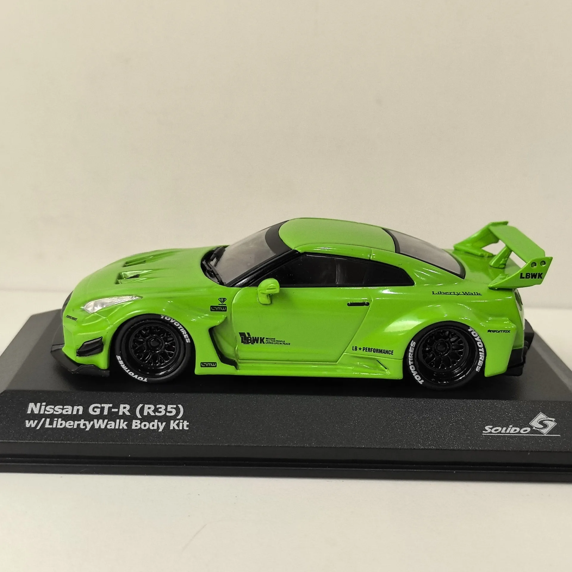 Diecast SOLIDO 1/43 Scale GT-R R35 3G Alloy Car Model