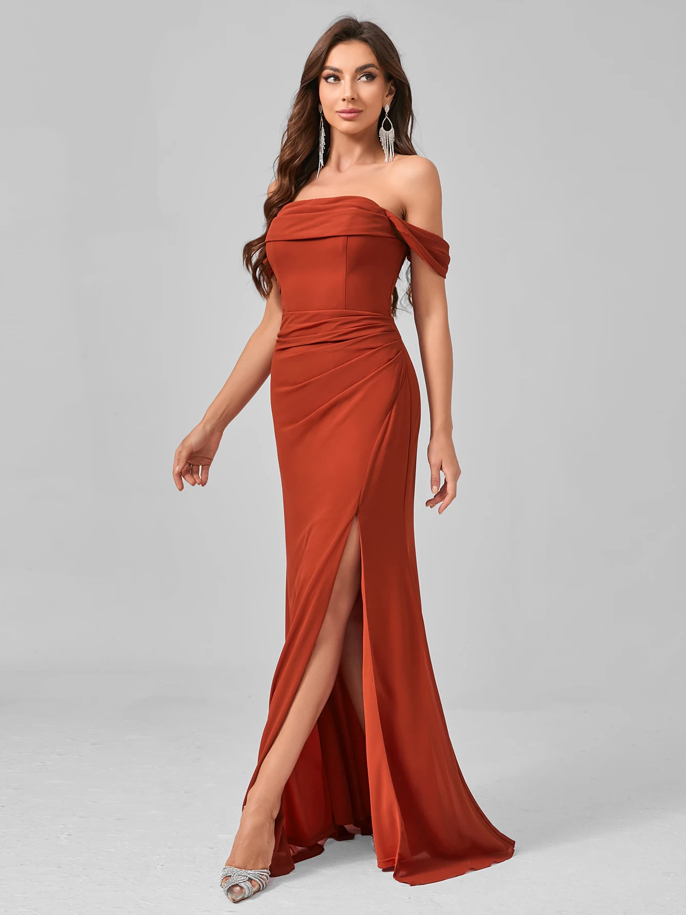 Abito Lungo Chiffon UNITHORSE Spacco Alto - usage example