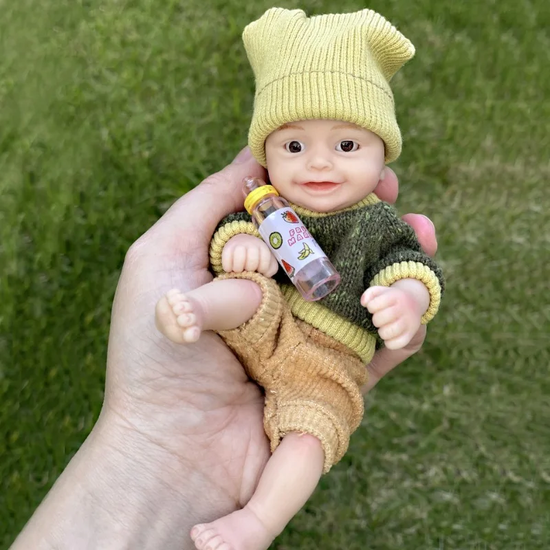 15CM Silicone Mini Palm Doll Simulation Reborn Doll Full Solid Baby