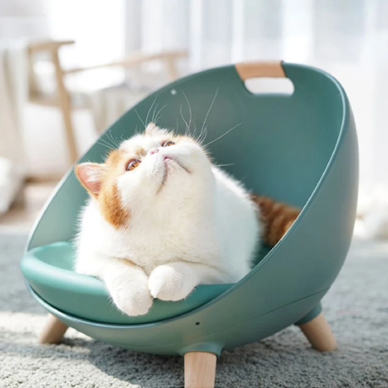 

Winter Warm Cat Bed Cat House Wooden Material Cat Bed with Cushion