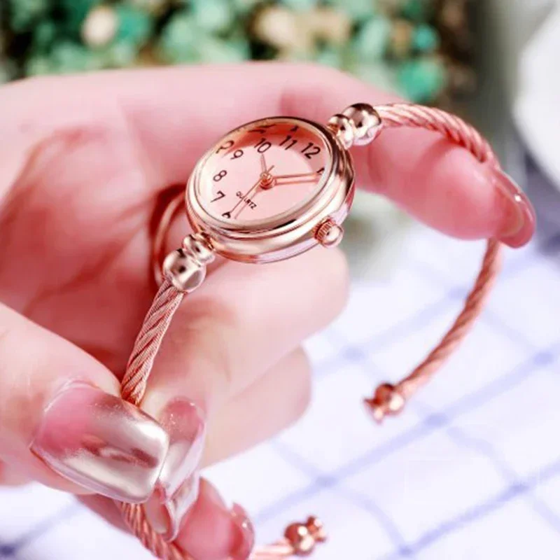 Fashion Luxury Women's Watch Gold Fine Strap Ladies Watch For Bracelet Montre Femme Female Wrist Watch Women Clock Reloje