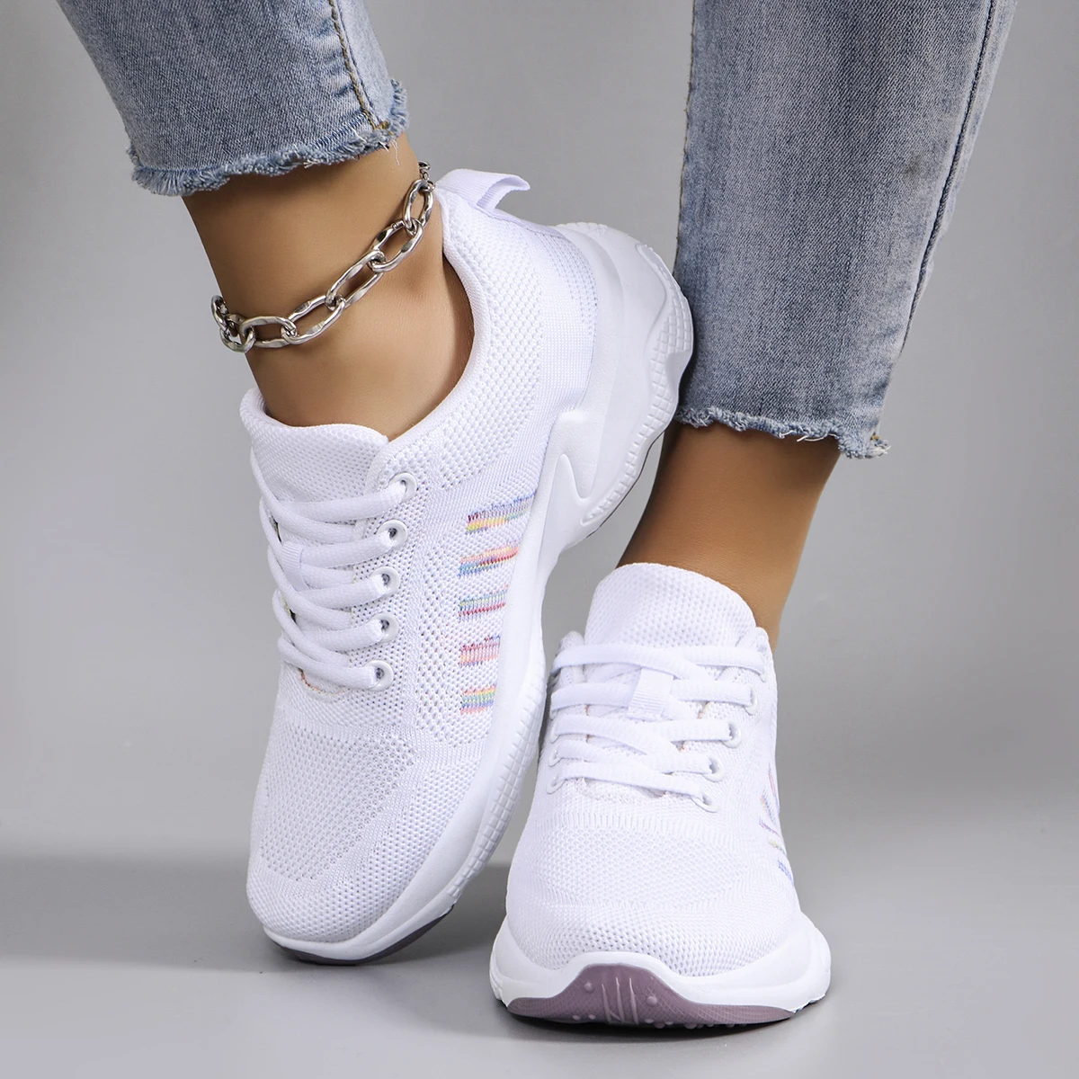 Spring new women\'s sports shoes, fashionable, breathable, lightweight, non-slip, wear-resistant, casual sports shoes, flat shoes