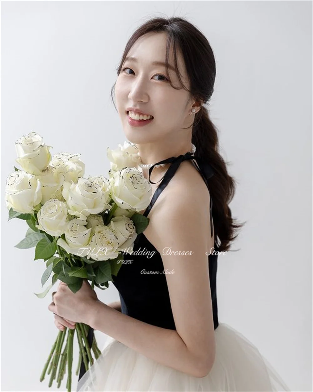 TULX Abito da sera senza maniche con scollo a cuore Corea Servizio fotografico di matrimonio Tulle Lunghezza pavimento Puffy Corsetto da cerimonia formale da sposa personalizzato