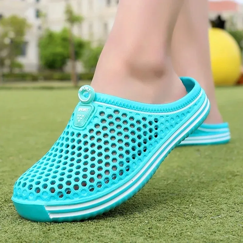 

Beach Slippers Unisex Hollow Out Casual Women Beach Sandal Flip Flops Shoes Non-slip Size 36-45 Mens Slippers