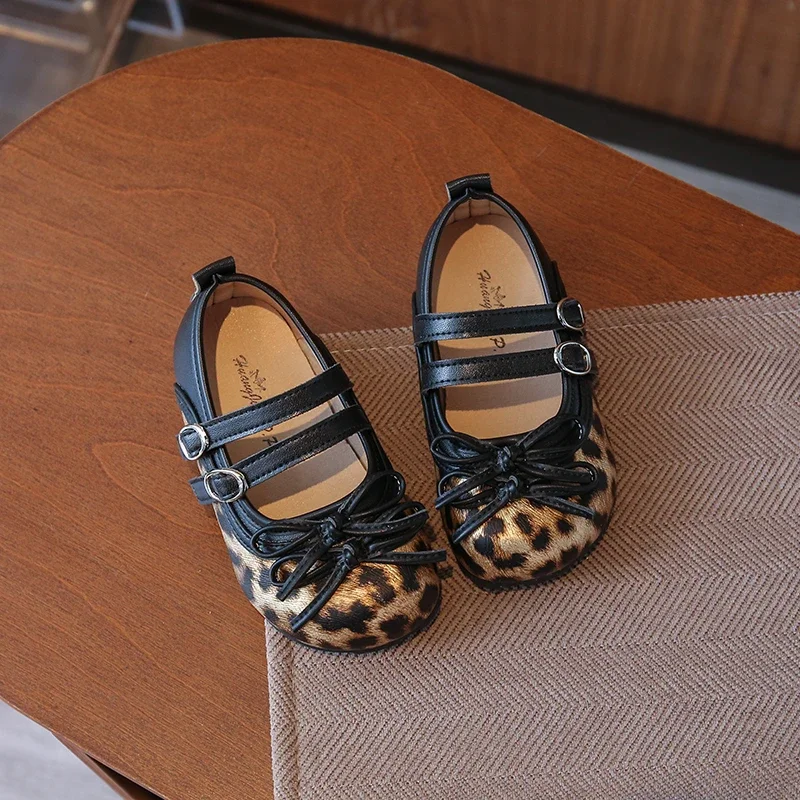 2026 Leopard Print Leather Shoes for Girls Fashion Princess High Quality Soft Soles Wedding Party Shoes Child Shallow Footwear
