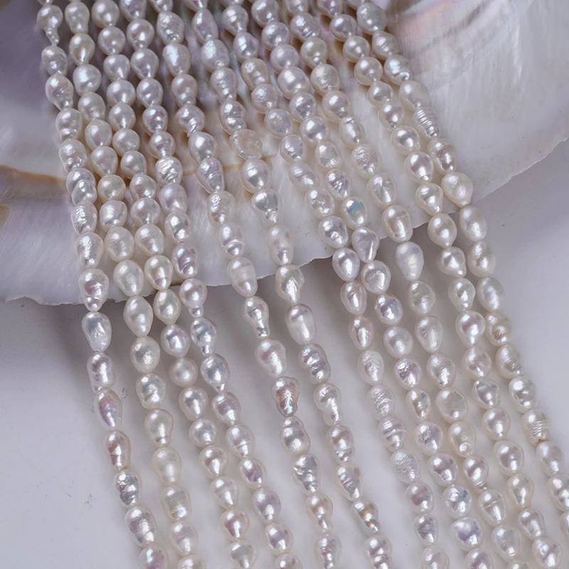 4-5mm White Rice Shape Cultured  Freshwater Pearl Strands Wholesale for Jewelry Making