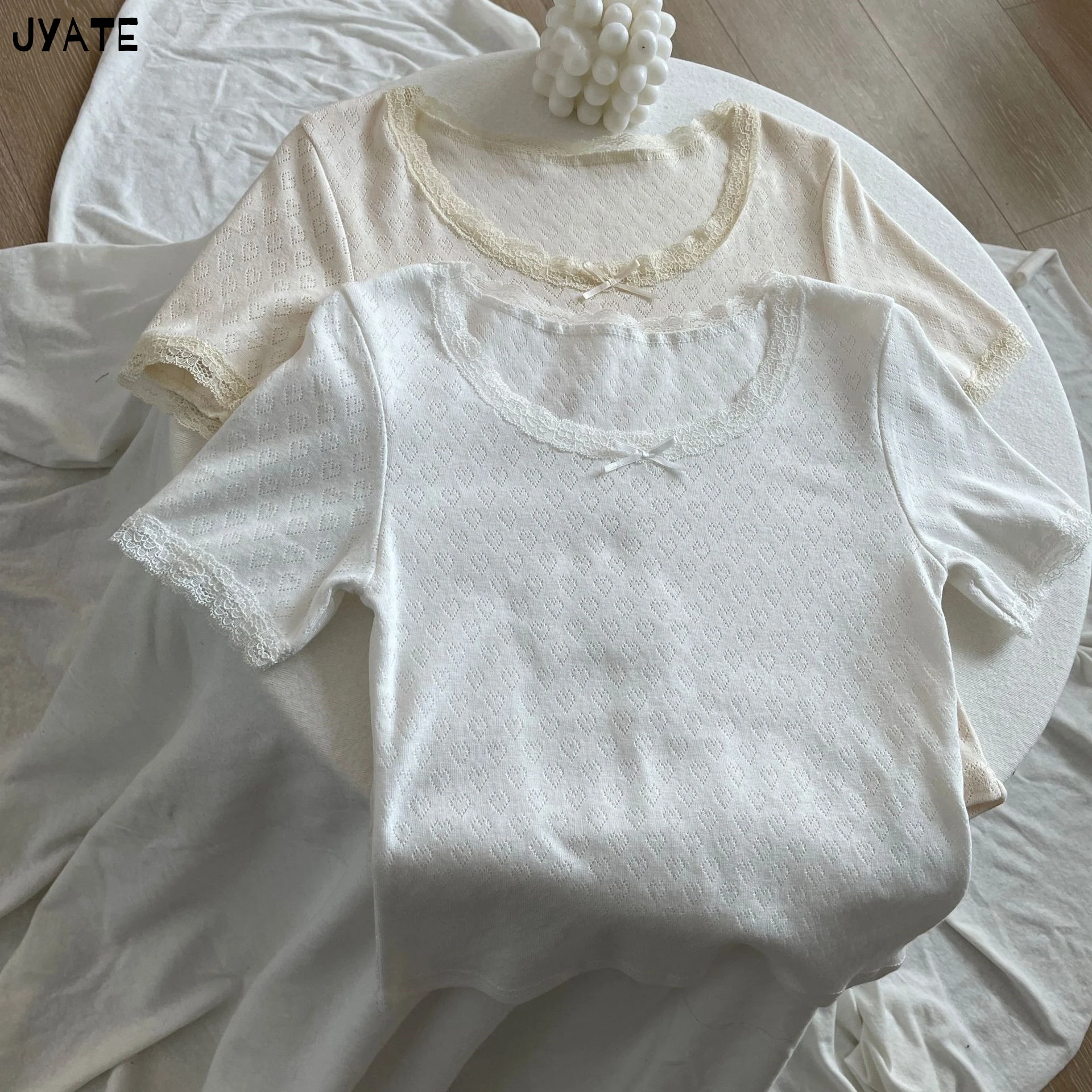 Sweet Eyelet Lace Trim Short Sleeve Tee Women New Casual Slim Simple Preppy Style Bow Tops Femme Vintage Cute Basic T-shirts Y2K