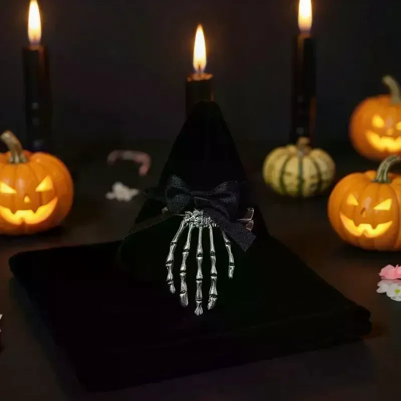1PC Halloween Spider Skeleton Hand Hair Clip With Black Rose, Gothic Spooky Hair Accessory For Women & Girls