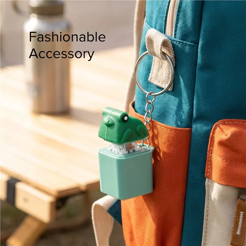 Croaking Frog Keychain Key With Sound And LED Lights Keyboard Frogs Fidget Clicker For Adults Anxiety Relief