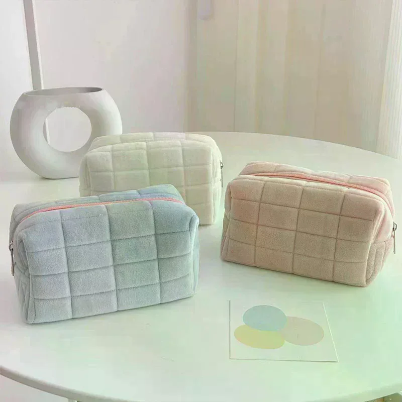 Suede Makeup Bag High-End Storage Bag Large Capacity Portable And Stylish