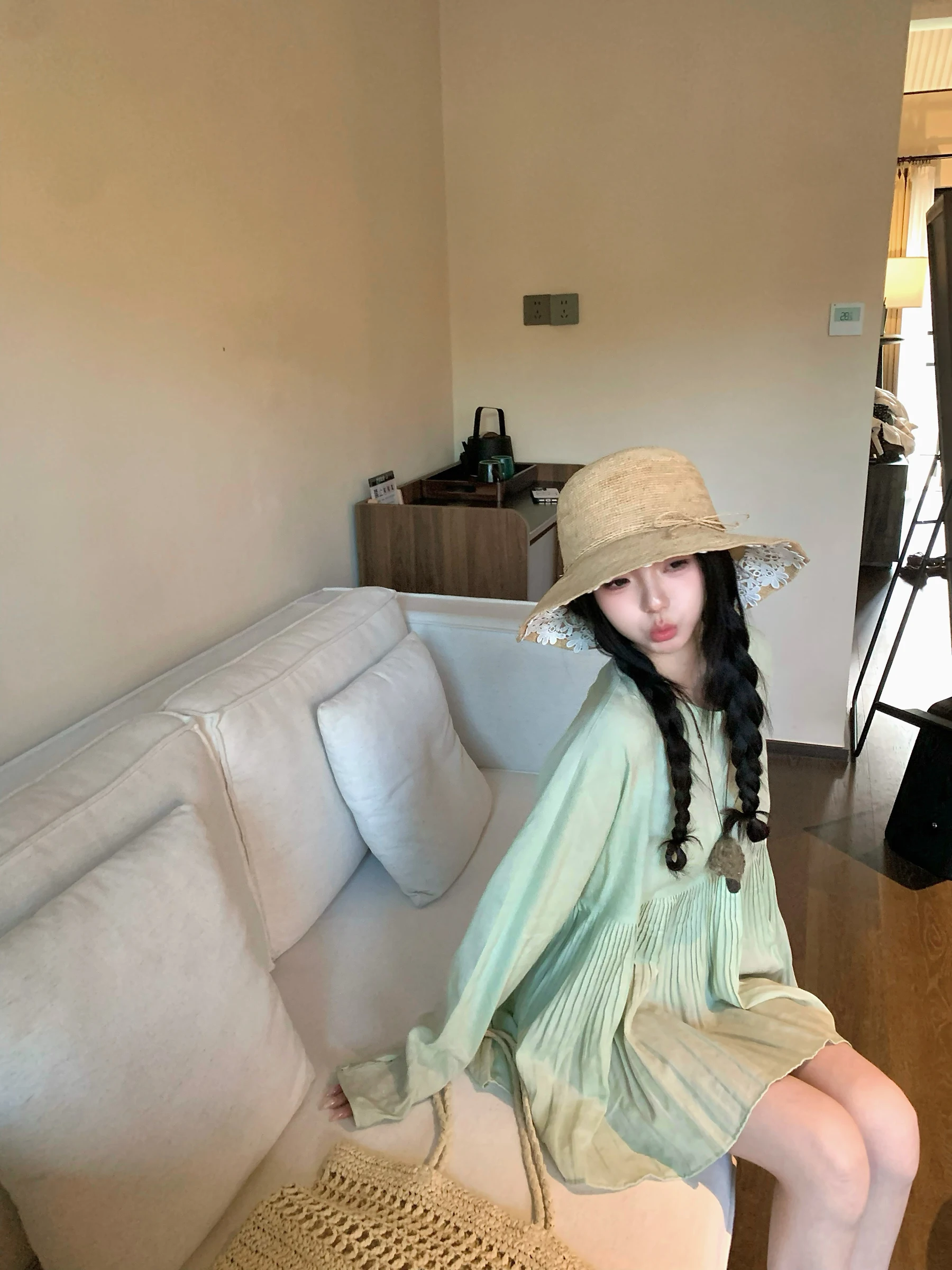 

Loose Women's Shirt Zhang Bao Bao Large Swing Pleated Lenzing Rayon Spring Summer 2026 Princess Style Breathable Comfortable