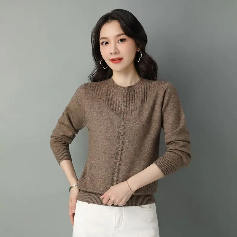 Mom Outfit Autumn and Winter New Pullover Retro Sweater Solid Slim Vertical Bars Stitching Thicken and Keep Comfortable Warm Top