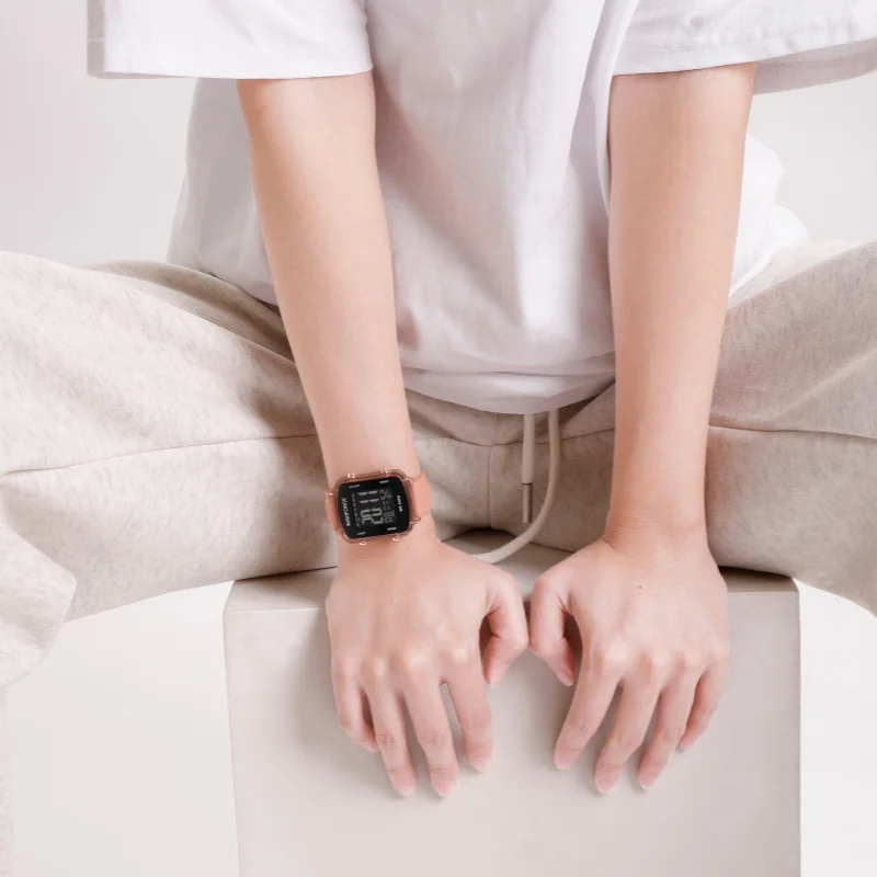 NAVIFORCE 7120, повседневные цифровые часы для женщин, простые силиконовые водонепроницаемые модные женские электронные часы с квадратным циферблатом, reloj mujer