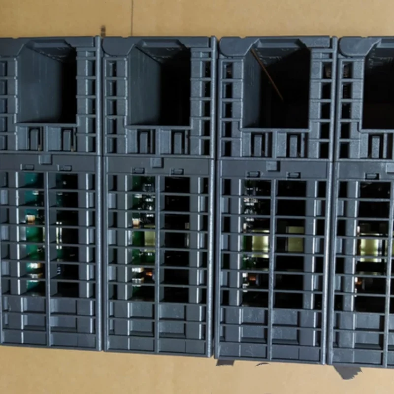 Genuine 6ES7332-1BL00-0AA0 6ES7332-5HF00-0AB0 SM332 Analog Output Module 8AO 4-20mA 0-10V 24V DC for S7-300 PLC