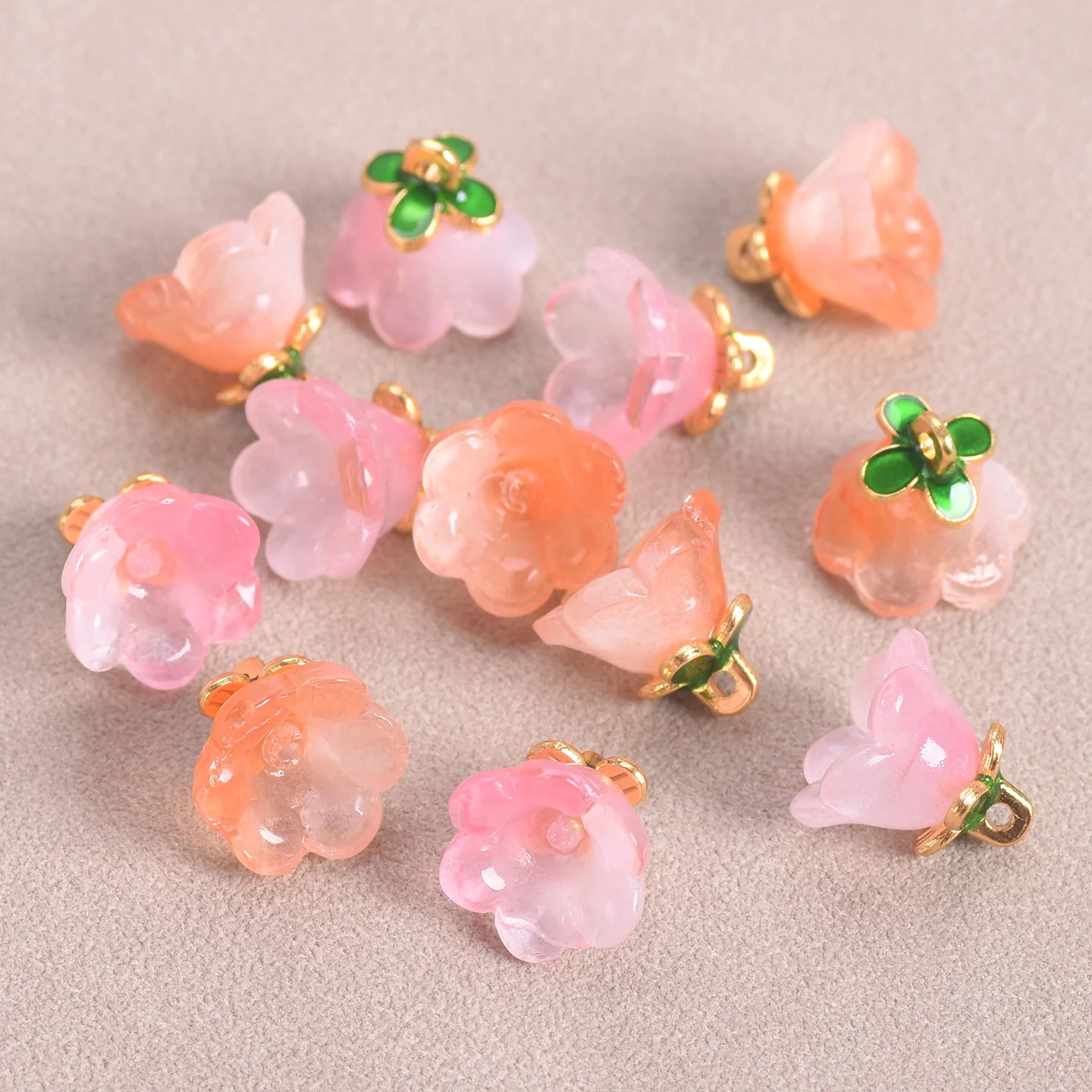 

10pcs Flower Shape Lampwork Glass Loose Charm Pendants Beads For Jewelry Making DIY Earring Findings