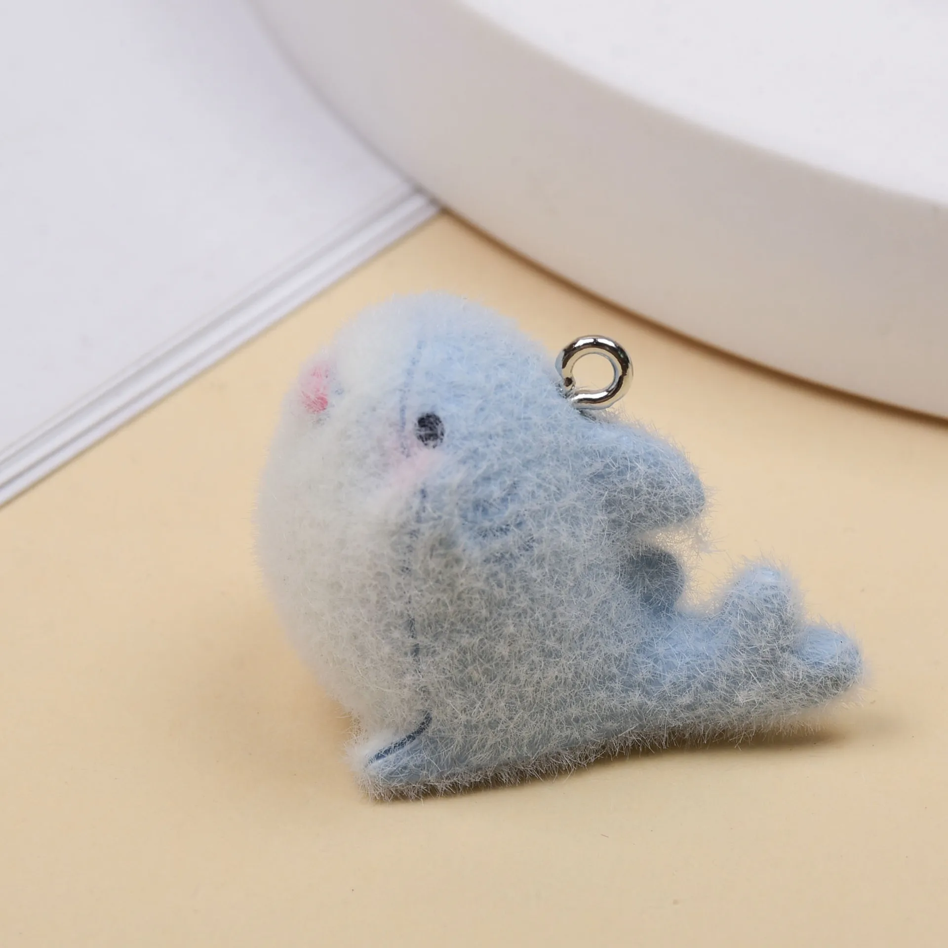 20pcs Flocking Resin Dolphin Charms cute cartoon marine animals pendant For diy crafts Jewelry Keychain necklace make Accessorie