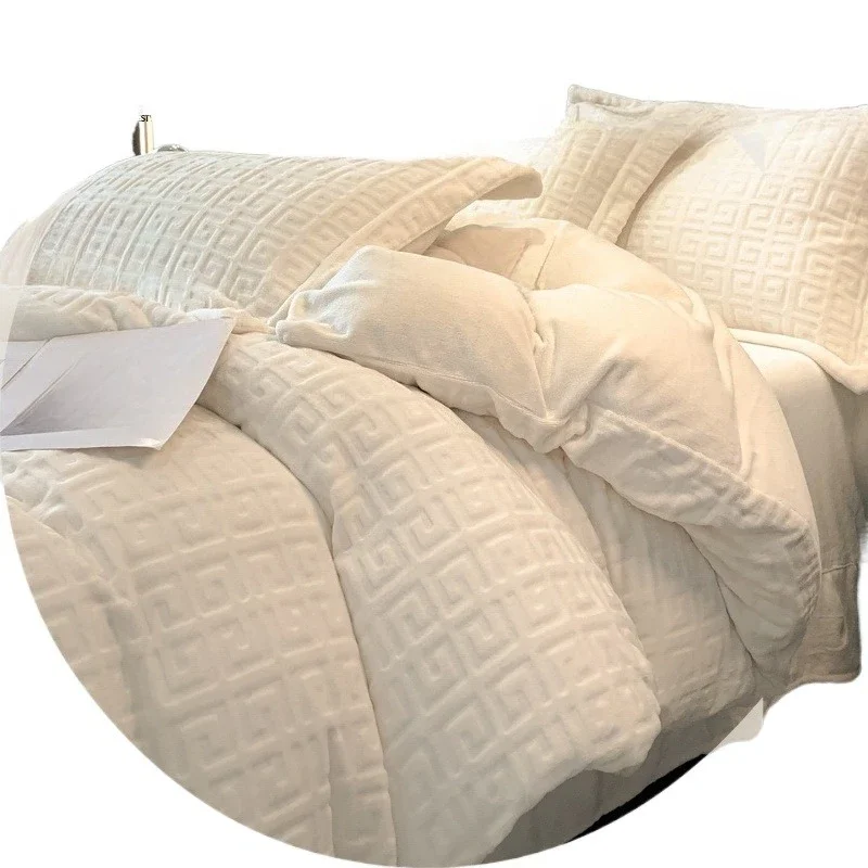 

High-end Class A milk fleece four-piece set thickened, flower simple warm quilt cover bed sheet