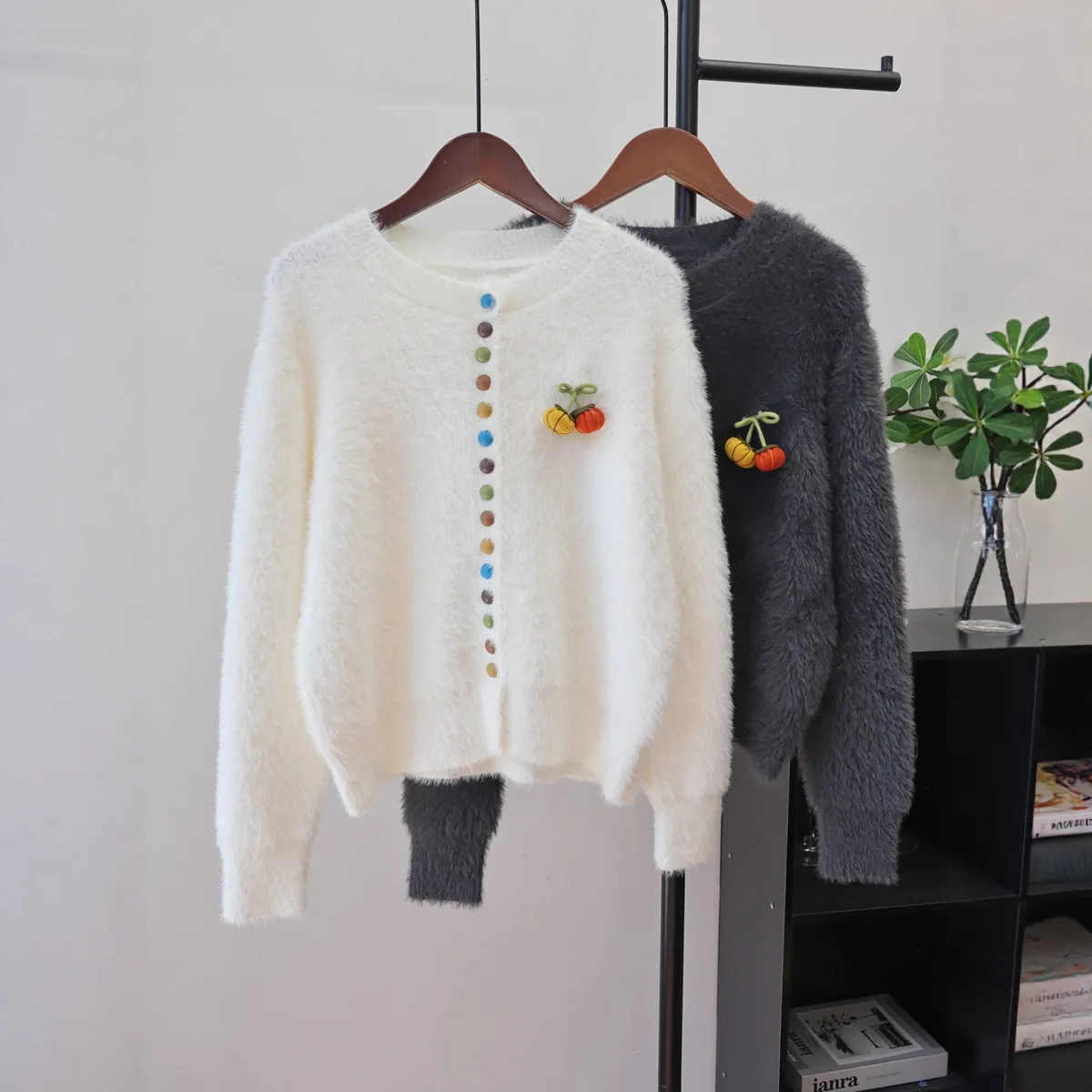 

Женский вязаный кардиган, свитера из искусственного меха норки, джемперы с разноцветными пуговицами тыквы, круглым вырезом и длинными рукавами, свободные, осень-зима 2023 г.