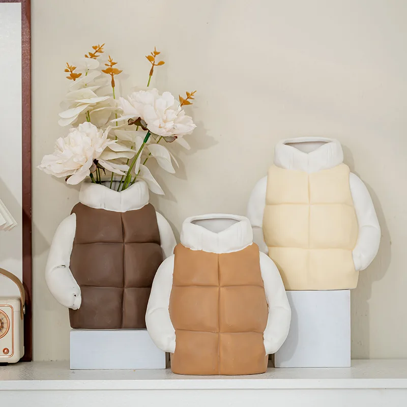 CAPIRON Puffer Vest Ceramic Vase Creative Down Jacket Flower Pot Modern Nordic Desktop Decor Living Room Aesthetic Art Ornament