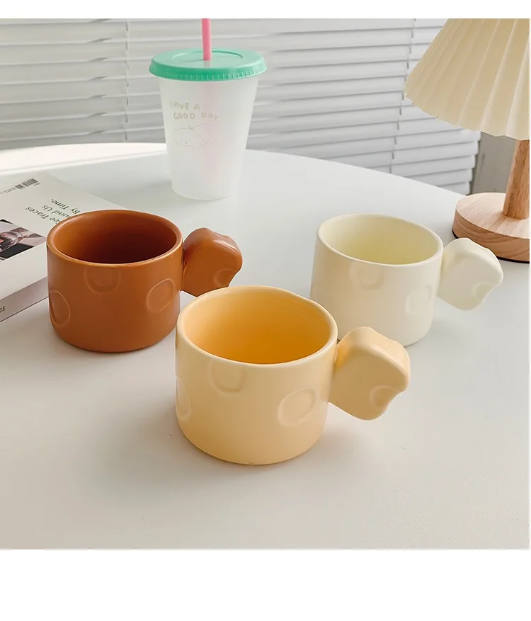 

Korean creative cheese modeling cup, personality trend modeling, coffee cup, breakfast milk cup, drink cup