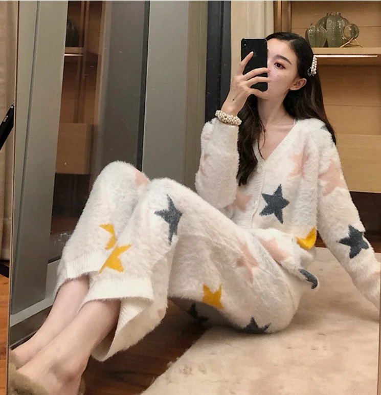

Soft Faux Fur Sleepwear Set Star Pattern Thickened Winter Home Clothes Outwear Suitable Youth V-Neck Long Sleeve Button Front