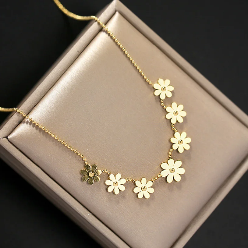 316L Stainless Steel New Fashion Upscale Jewelry Elegant Daisy 7 Flowers Charm Chain Bracelets Anklet Choker Necklaces For Women