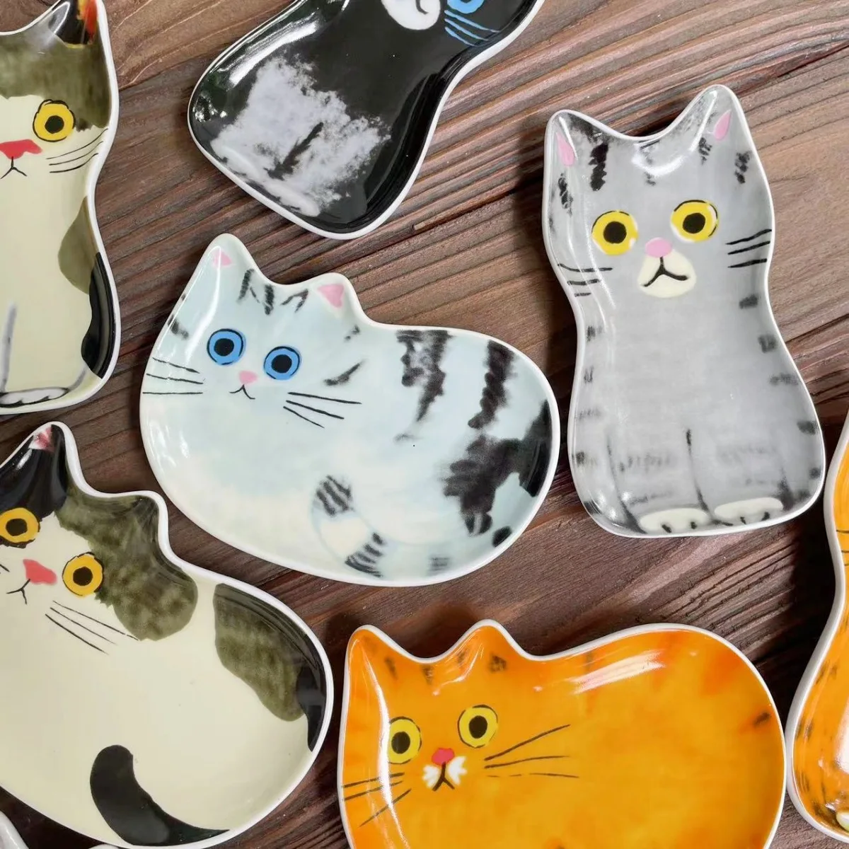 Japan Cute Pets Cat Sauce Dish Ceramic Creative Cute Cat Face Shaped Condiment Dish Small Plates Tableware Home Kitchen Supplies