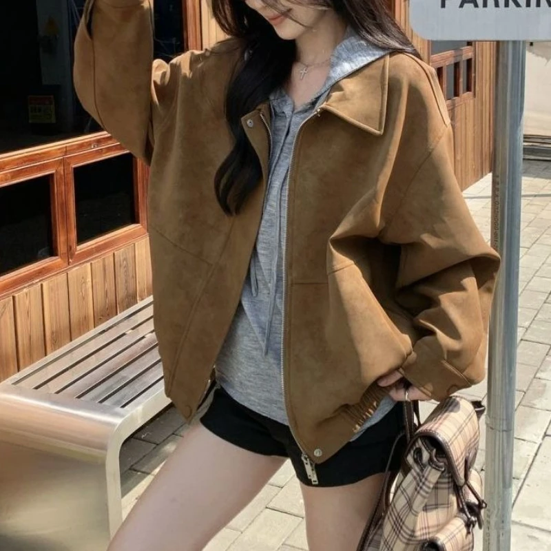 

Retro Suede Jacket for Women 2025 Autumn, Loose Fit with Lapel, Casual Versatile Slimming Coat